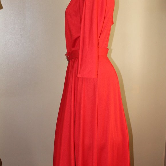 Vintage Raoul Red Dress With Gold Accents - Picture 3 of 9